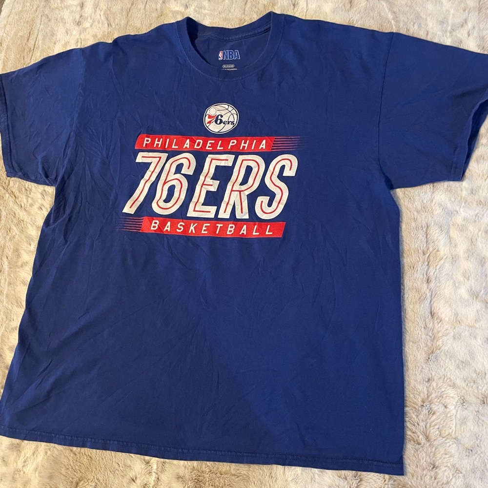 Philadelphia 76ers Basketball T-shirt NBA